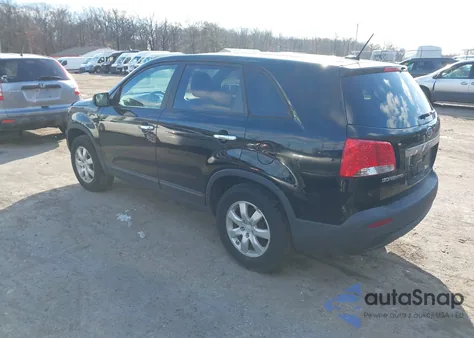 2011 Kia Sorento z USA, uszkodzony, nr VIN 5XYKT3A16BG018041